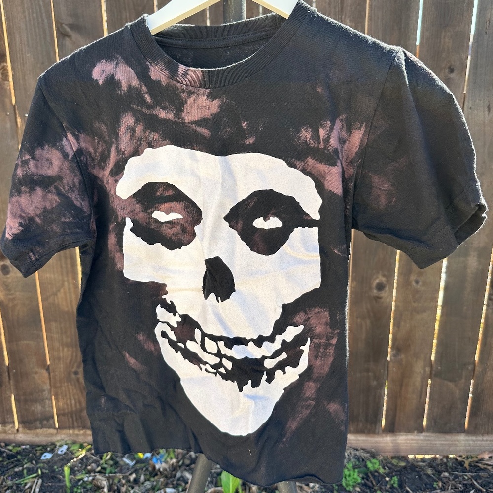custom misfits cropped band tee shirt dyed